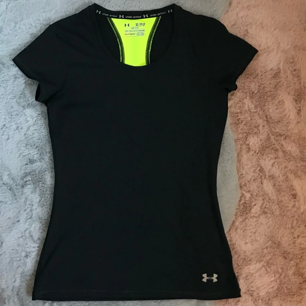 Under armour black and neon yellow short sleeve active top